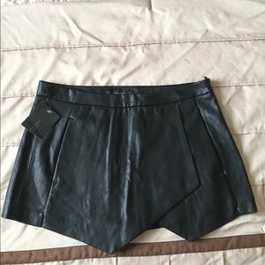 Black Zara Skort NEW